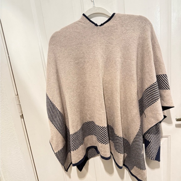 Cab Open Front Wrap Shawl Reversible Cardigan Sweater Blue Style 3163 Size M/L - Picture 5 of 9